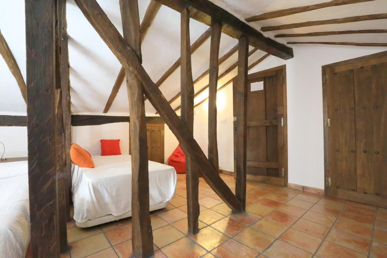 Apartamentos Rurales Spa Casa De Los Escudos Valverde de la Vera Exteriör bild