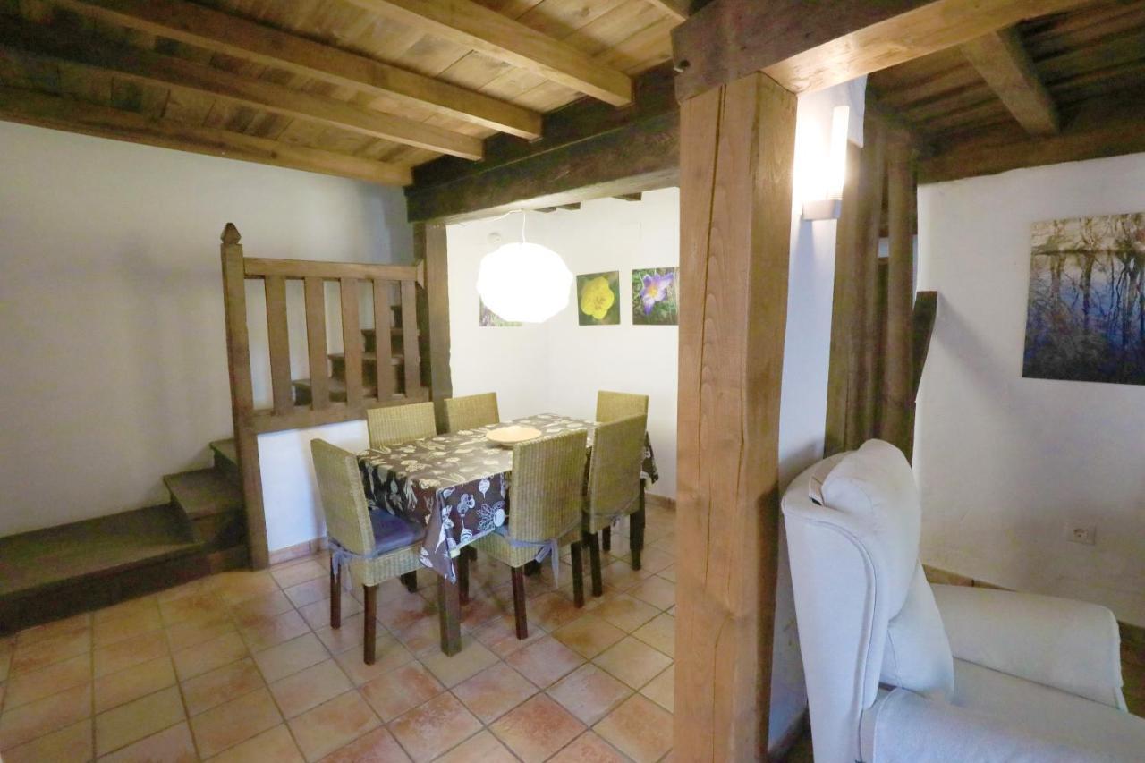Apartamentos Rurales Spa Casa De Los Escudos Valverde de la Vera Exteriör bild