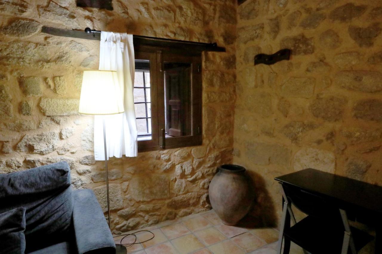 Apartamentos Rurales Spa Casa De Los Escudos Valverde de la Vera Exteriör bild
