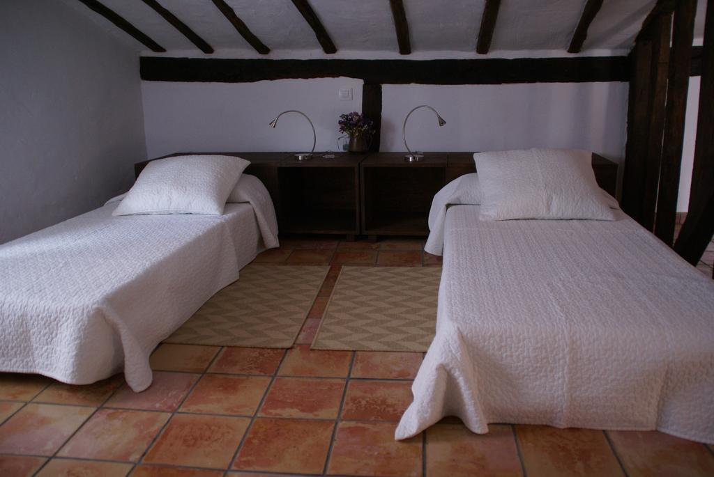 Apartamentos Rurales Spa Casa De Los Escudos Valverde de la Vera Exteriör bild