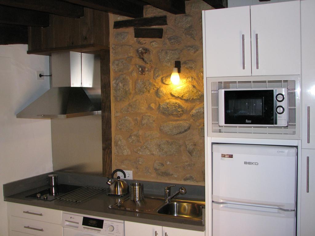 Apartamentos Rurales Spa Casa De Los Escudos Valverde de la Vera Exteriör bild